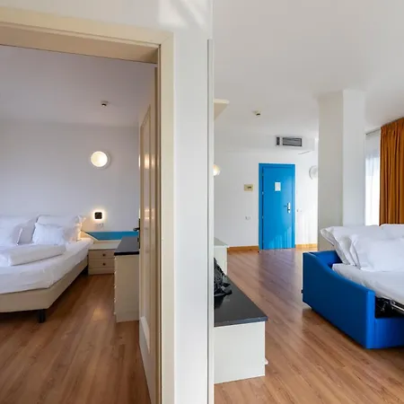 Hi Hotel 3*