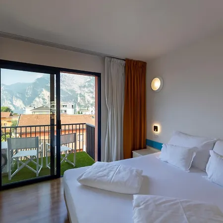 Hotel Hi Riva del Garda