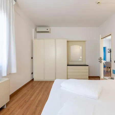 Hi 3* Riva del Garda