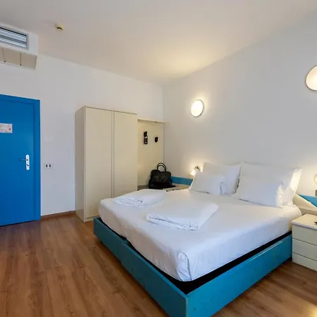 Hotel Hi Riva del Garda